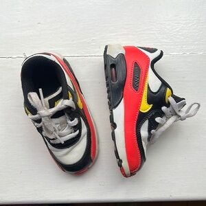 Adorable Nike air toddler sneakers